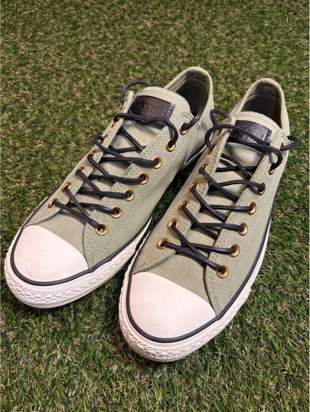 Converse All Star Low Top Sneakers Green Suede Size 9 Men